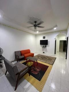 Rumah Near KT Nasi Dagang Atas Tol - Kuala Terengganu - 0