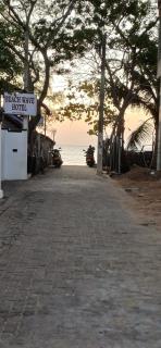 Surf & Turf Haus - Arugam Bay - 6