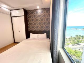 Blue Sea Hon Chong - Beachfront Apartment - 5