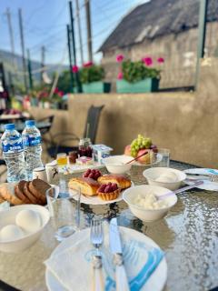 Hotel Caucasus Borjomi - Borjomi - 9
