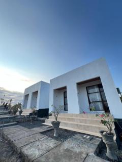Kongkong Paradise Villa and Resto Ekas-Lombok - - 0
