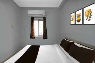 Super Hotel O Shamshabad Station Formerly Grand Vista Hotel - 2