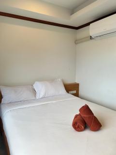 Coconut Grove Hotel Samui - 9