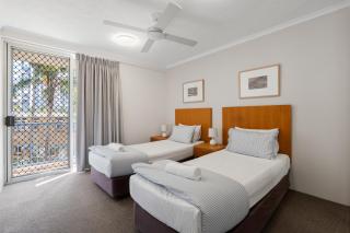 Upgraded Beachside, Diamond Beach Resort 61 - 2