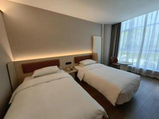 Home Inn-Beijing Beiqing Road Yongfeng Subway Station Paibaiyun Hotel - 9