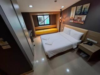Collection O Pratunam 19 Hotel - 9