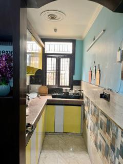 103 Cozy Flats Bnb 2 BHK Flat,Near Airport Delhi - 6