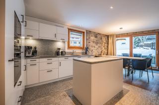 Haus Eratic - 2
