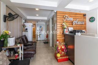 Tim Place - BTS Phra Khanong - 2