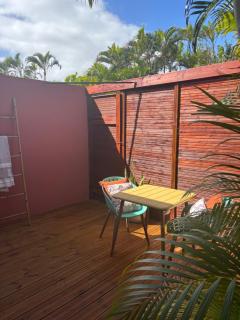 NOUT TI KAZ lé bains - 3