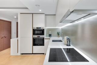 1 Bed Apartment Hammersmith - 5