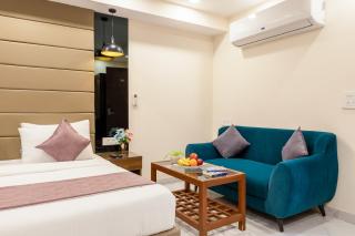 PK Boutique Hotel Noida Expressway - Noida - 9