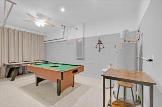 Contemporary 6 Bed 6 Bath Villa- Near Walt Disney World W/ great amenities - 6