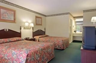 Days Inn & Suites by Wyndham Fort Valley - Fort Valley - 3