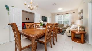 Urban 3 Bed 2 Bath Condo- Perfect stay while exploring Orlando,Florida - 5