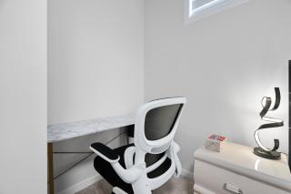 Edenridge Retreat - Calgary - 5