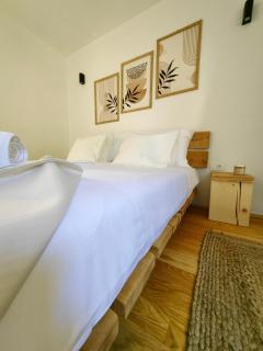 Garden Relax Bungalow "Deluxe Hotel Rooms, Pool, Parking" - 3