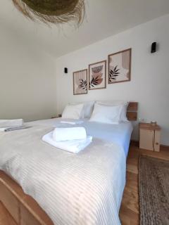 Garden Relax Bungalow "Deluxe Hotel Rooms, Pool, Parking" - 4