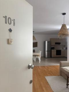 Entire 2Bd flat with communal POOL - Scala - 9