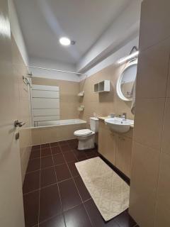 Entire 2Bd flat with communal POOL - Scala - 4