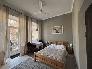 On the balcony - Tiflis - 8
