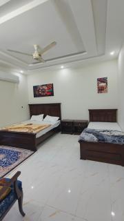 COMFORT ZONE guest house - Islamabad - 0