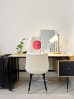 Cozy Designer City Centre Studio - 1 Lady only - 7