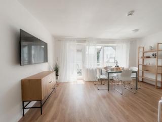 Skyrise Apartments - Zentral mit Küche, Balkon und Parkplatz - 5