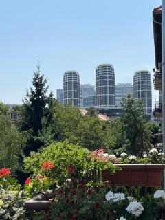 2BR Near Nivy & City Center - 0