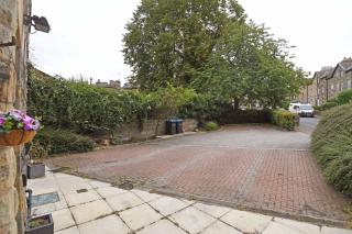Harrogate Self Catering -Kings View-Private Parking-Overlooking H-C-C - 2