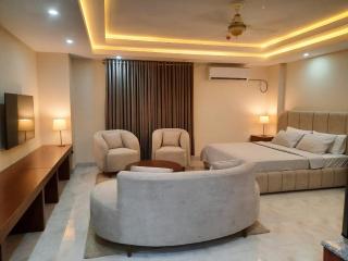 Luxury Stay in Bahria Town - Rawalpindi - 0