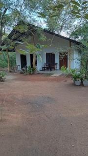 Cinnamon Eye - Habarana - 3