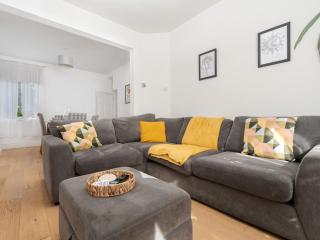Pass the Keys 2 Bed Charming Home by Sefton Park Liverpool - 7
