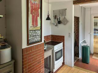 Historic Holiday Home Charm By The Sea In Hasle - 4