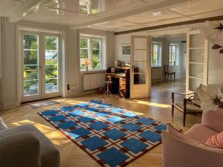 Historic Holiday Home Charm By The Sea In Hasle - 3