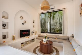 Petite 2bd Villa with Rooftop 4mins to Cemagi Beach - - 5