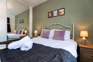*Discounts/Contractors/WIFI/Free Parking/Smart TV - 1