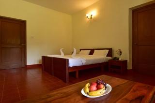 Monica Garden Bungalow - 2