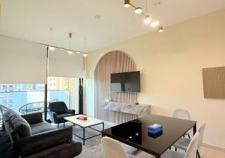 Binghatti Crescent Cozy 2 BR - 2