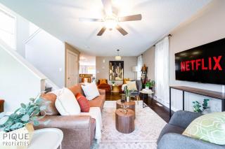 4BDRM Desert Vibes - King Bed - Fire Table - BBQ - Garage - 8