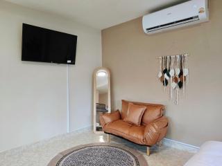 Relax Inn DMK - 1