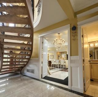 Royal Boutique Hotel by Palace - Surrey - 7