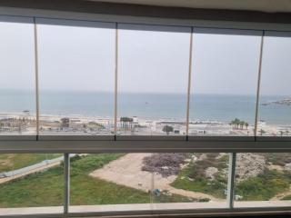 Apartment overlooking the sea - 7