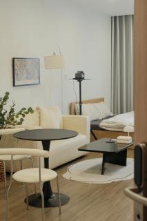 October Hau - Homestay Vinhomes Ocean Park 1 - 4