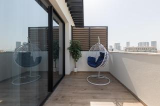 Modern 1-BR Apartment with Cozy Vibes Pool Gym - 7