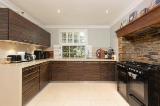 Sun-filled 2BR with Garden Btwn Chelsea and Pimlico - Londres - 1
