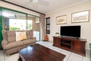 8 The Shades Umhlanga Rocks - 6