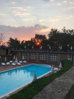 Hotel Villa Conte Riccardi - 4