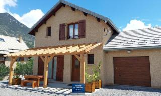 Le Pré Fleuri à Guillestre - Appartements neufs classés Meublés de Tourisme 3 étoiles - Parking privatif - Guillestre - 0