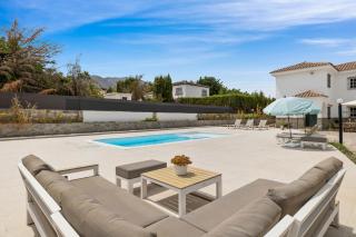 Casa Immers - Villa 4 Bedroom Pool & Garden Pinos de Alhaurin - 3
